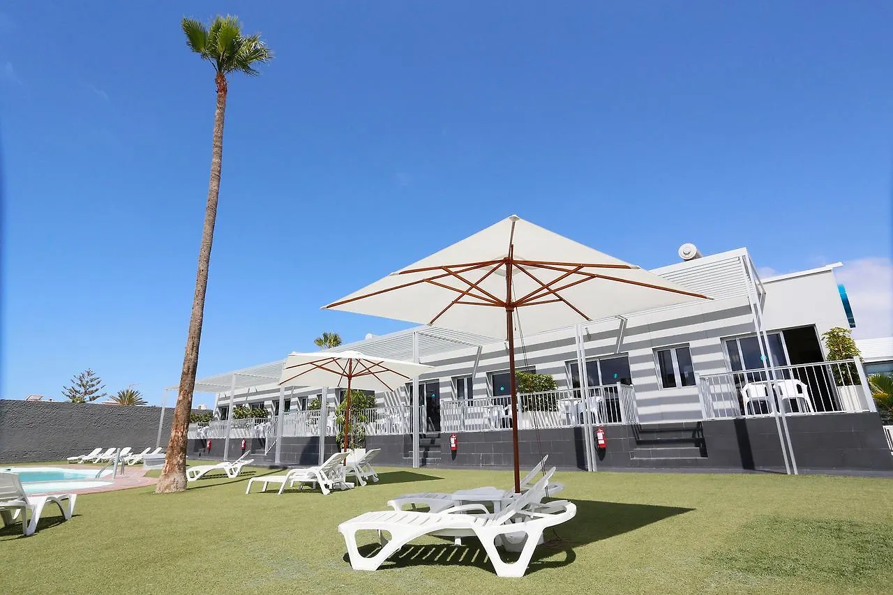California Rooms 3*, San Bartolomé Ισπανία